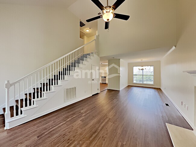 Building Photo - 104 Buckhaven Ct