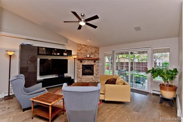 Building Photo - 2071 Stagecoach Ct
