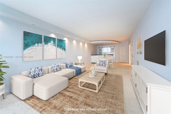 Building Photo - 333 Sunset Dr