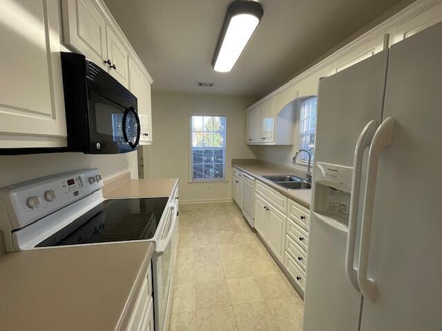 Building Photo - 138 W Middlebury Ln SW