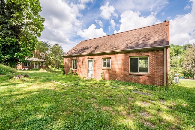 Building Photo - 5649 Library Rd
