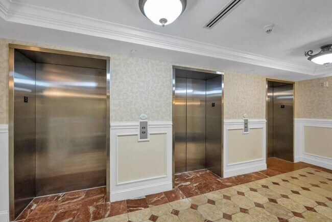 Building Photo - 1 Grand Sandestin Blvd