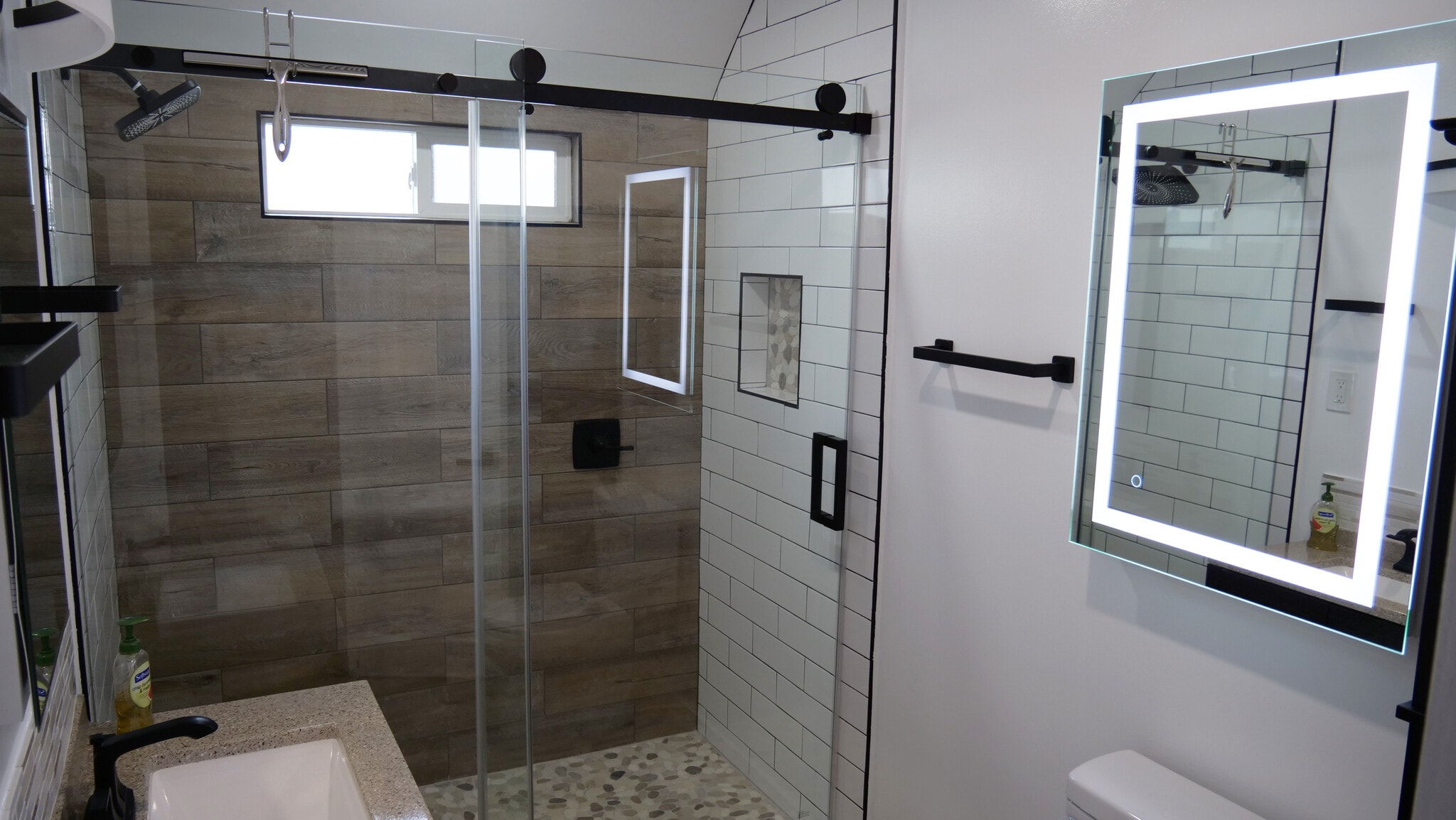 Building Photo - 259 E Puente St