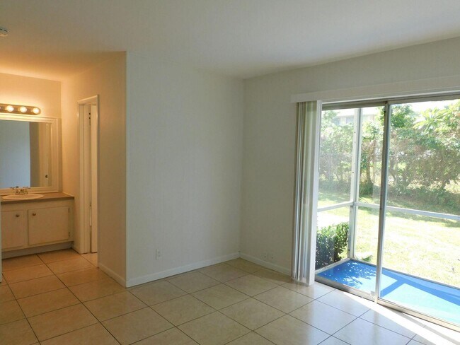 Building Photo - 640 SE 2nd Ave