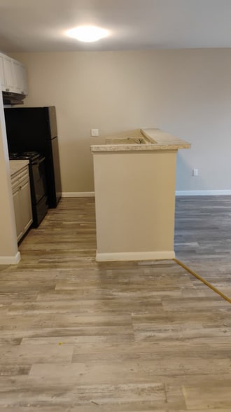 Building Photo - 194 Washington St