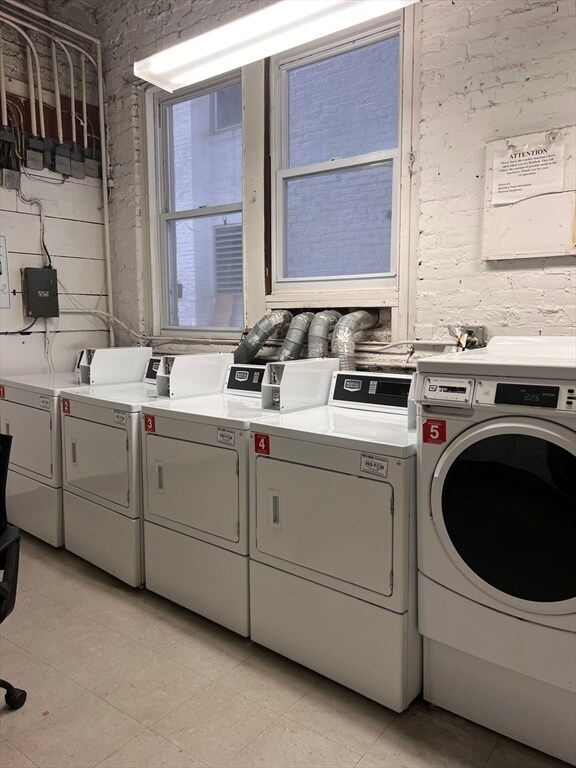 Building Photo - 56 Charlesgate E