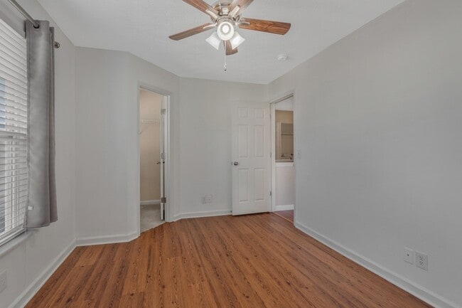 Building Photo - 3324 Cain Harbor Dr