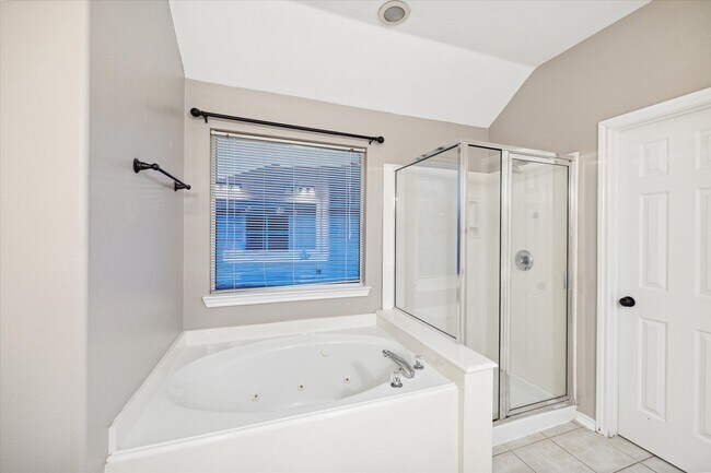 Building Photo - 24423 Pepperrell Pl St