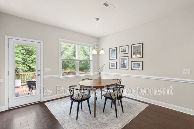 Building Photo - 1830 Alden Oaks Dr