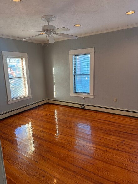 Building Photo - 46 S Main St