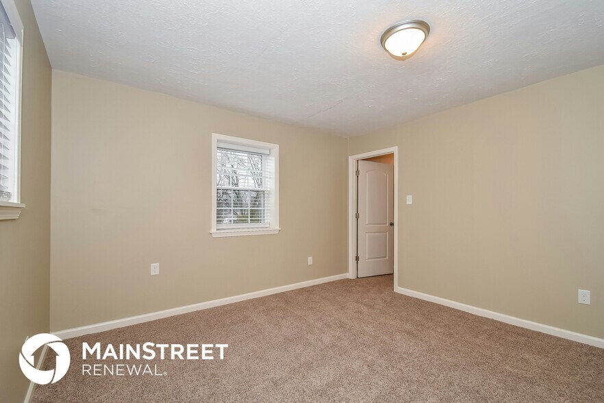 Building Photo - 4851 Maryman Rd