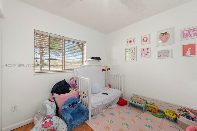 Building Photo - 3660 N 56th Ave