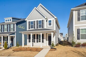 Building Photo - 268 Pansy Pk