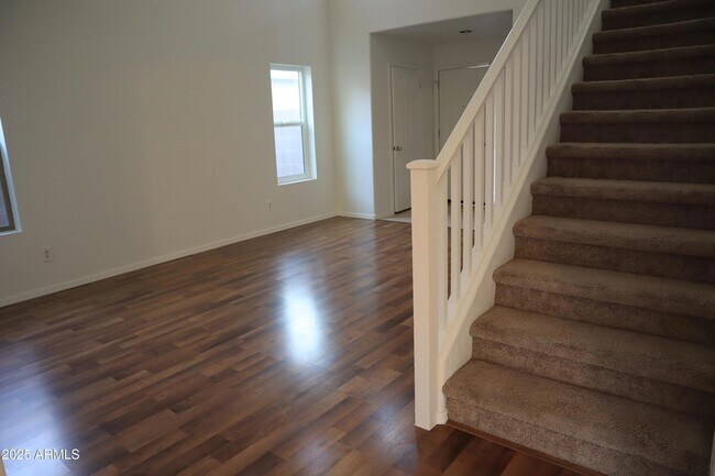 Building Photo - 35161 N Bandolier Dr