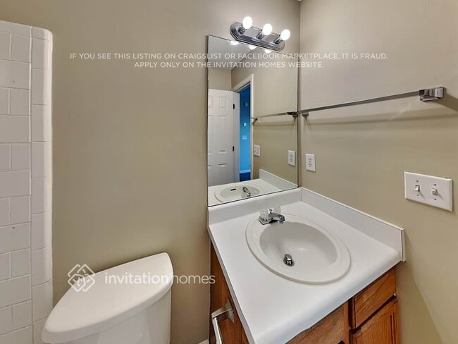 Building Photo - 1609 Heyford Cir NW