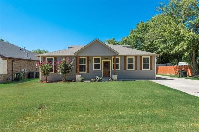 Primary Photo - 1555 S Gravel Cir