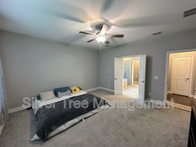 Building Photo - 1104 Pinnacle Ridge Rd