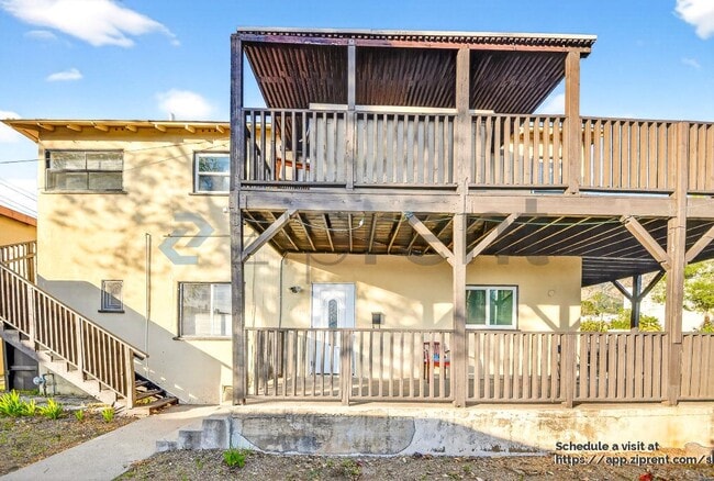 Building Photo - 1255 Del Rey Ave