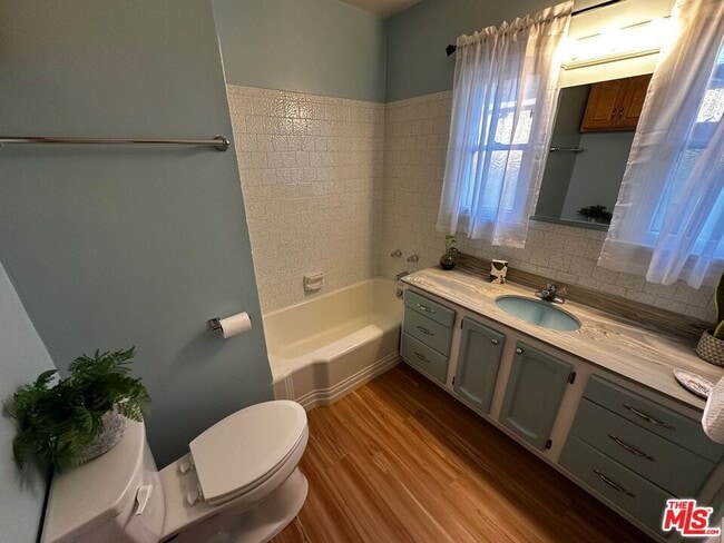 Building Photo - 3791 Olmsted Ave