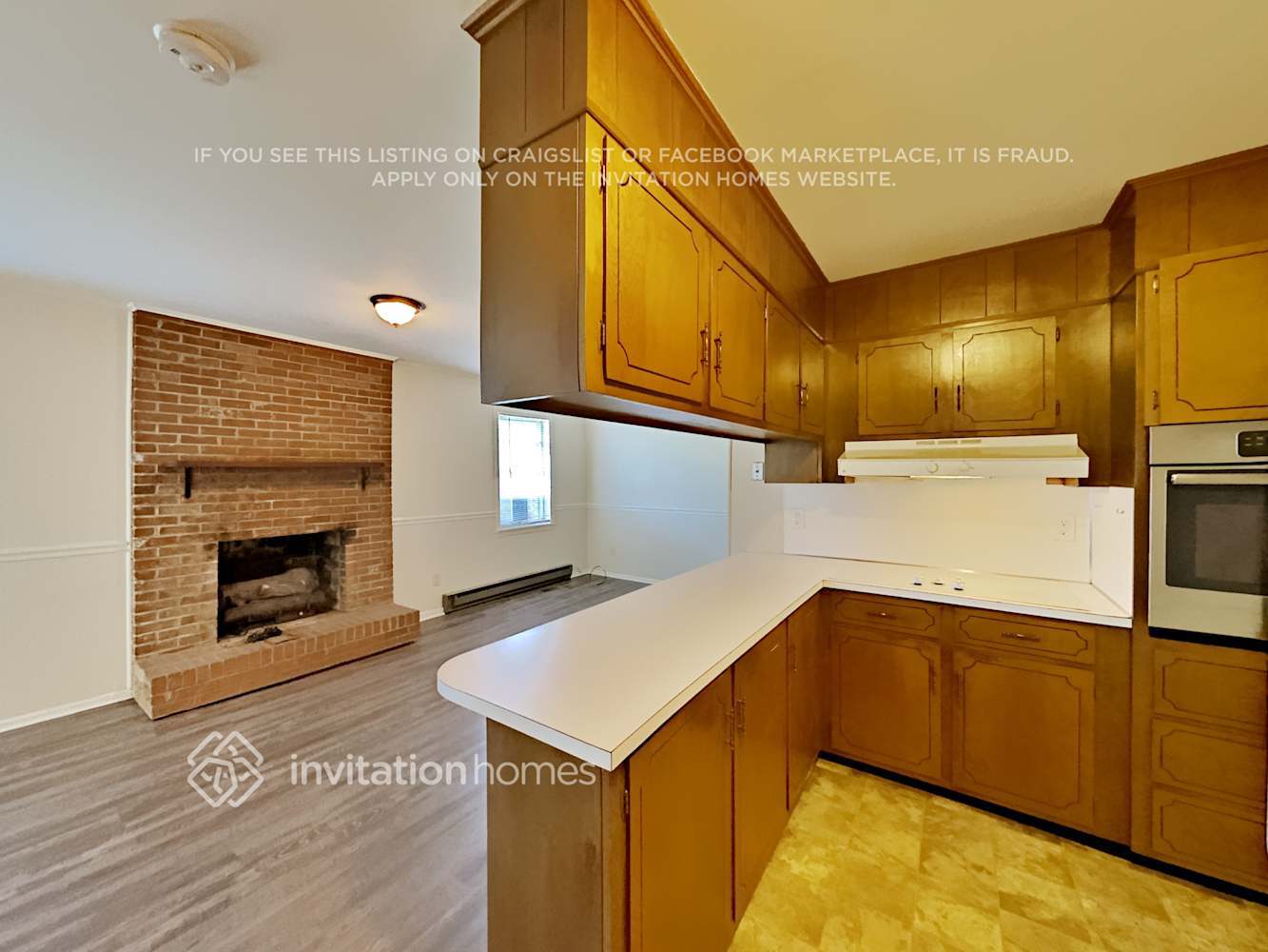 Building Photo - 1732 Balfour Ln