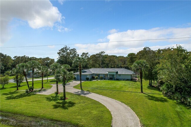 Building Photo - 2511 6th St NW