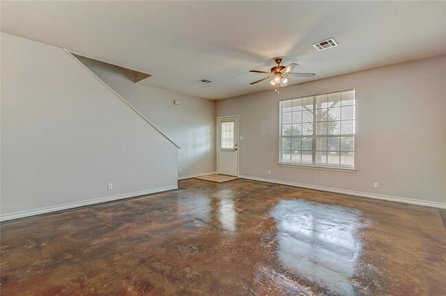 Building Photo - 126 Sandstone Dr