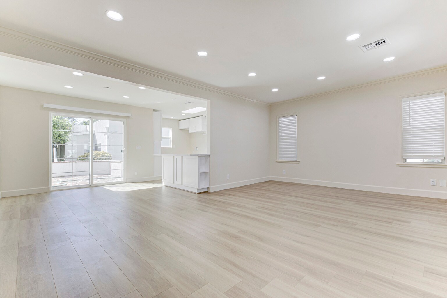 Building Photo - 5709 Beck Ave