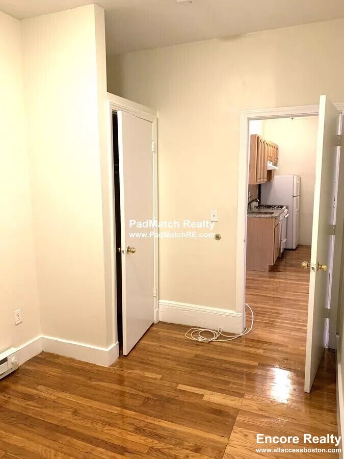 Building Photo - 313 Huntington Ave