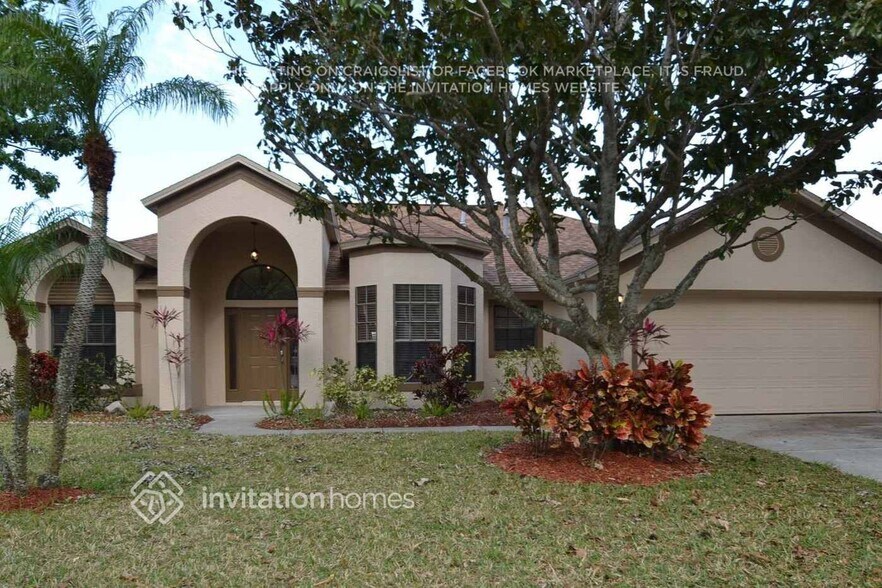 Primary Photo - 1196 Walnut Grove Way