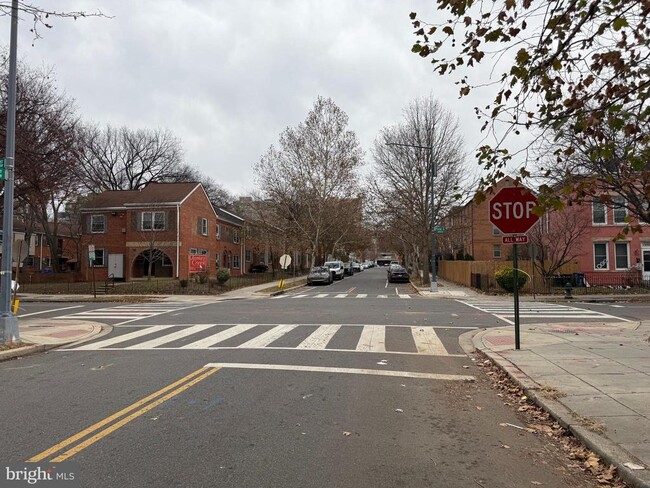 Building Photo - 102 O St SW