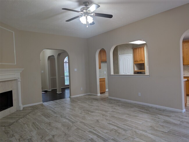 Building Photo - 22403 Bellows Bend Dr