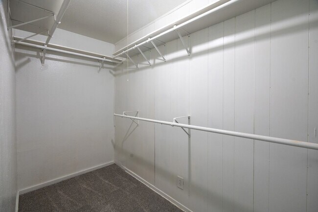 Building Photo - 4901 Richfield Ln