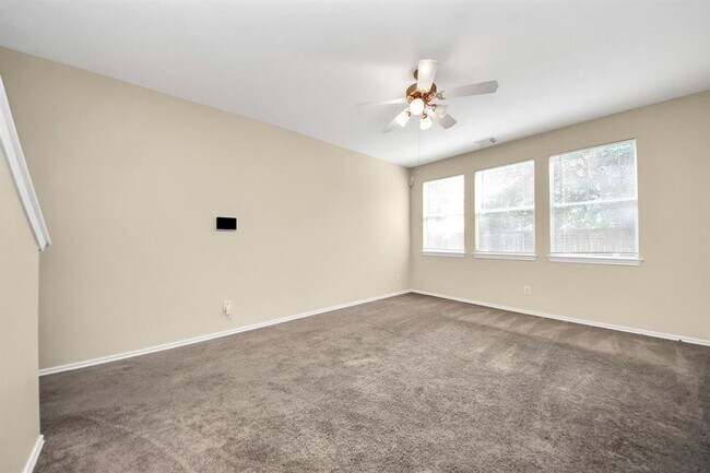 Building Photo - 8763 Thistlemoor Ln