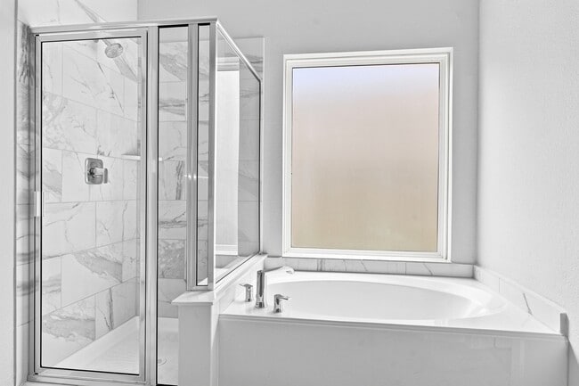 Building Photo - 5419 Sunstone Cir