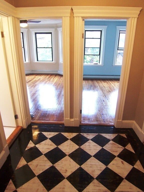 Building Photo - 61 Park Dr