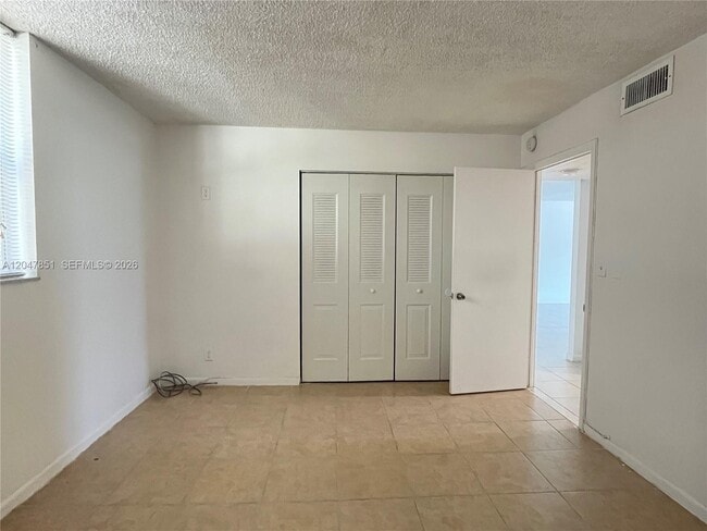 Building Photo - 403 NW 68th Ave