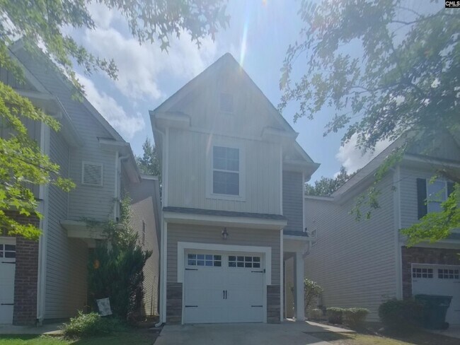 Primary Photo - 141 Park Ridge Way