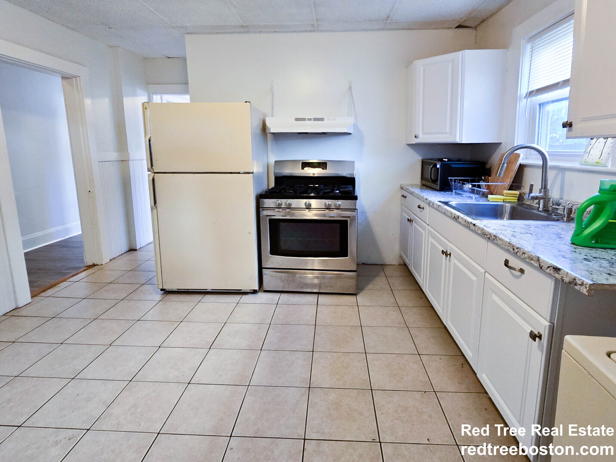 Building Photo - 63 Pinckney St