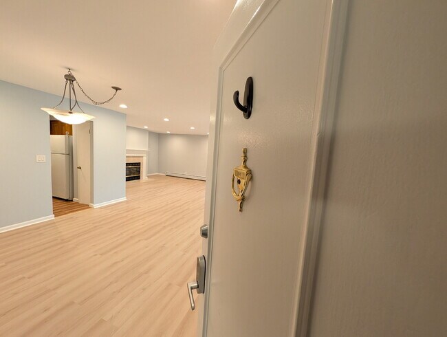 Building Photo - Beautiful 2BR/2BA Condo –  Swimming Pool, Fireplace, In-Unit Laundry, Parking + Storage