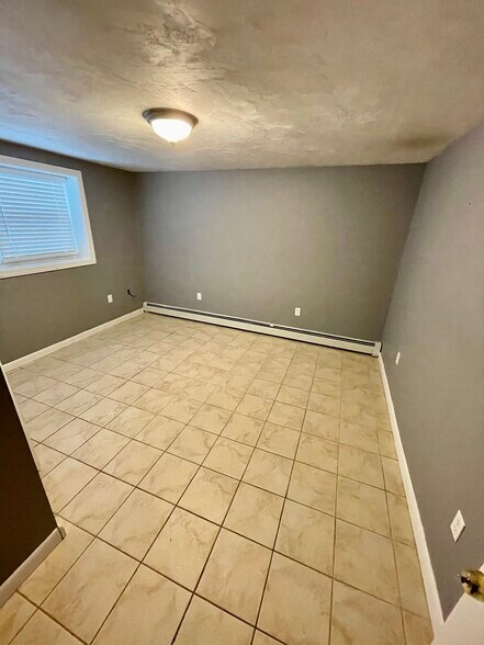 Building Photo - 807 Franklin St