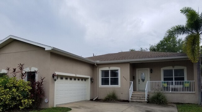 Primary Photo - THREE BEDROOM NORTHEAST ST. PETERSBURG HOME