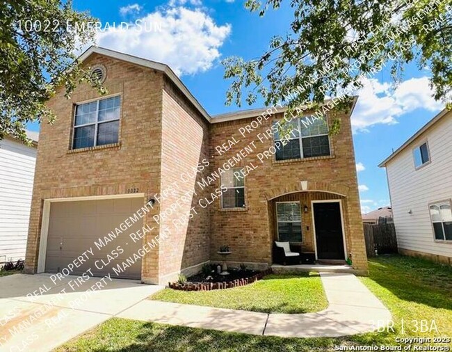 Primary Photo - Fully furnished home near Hwy 90, Loop 160...