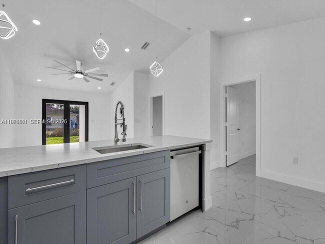 Building Photo - 5119 24th St SW