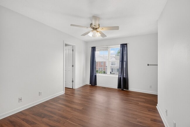 Building Photo - 407 Arapaho Dr