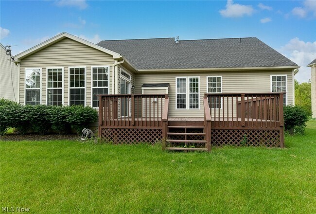 Building Photo - 200 Weatherstone Ct