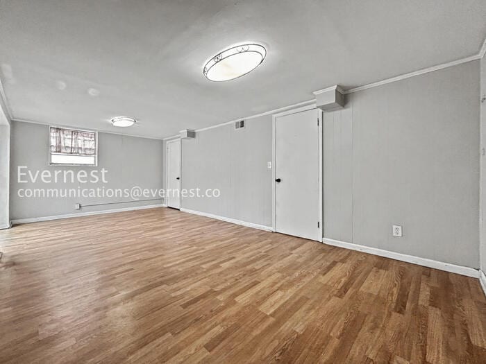 Building Photo - 2131 Oland Cir