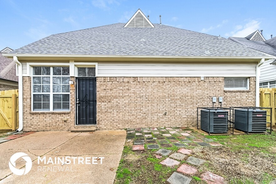 Building Photo - 4847 Saddlehorn Cove