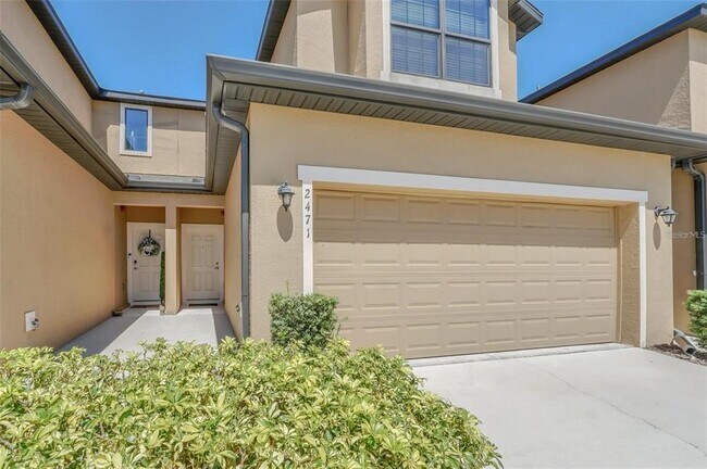 Building Photo - 2471 Seven Oaks Dr
