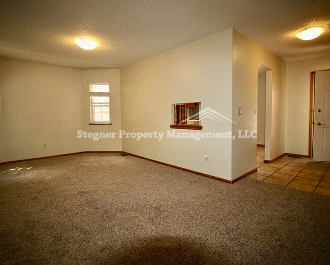 Building Photo - Great Home in Greeley