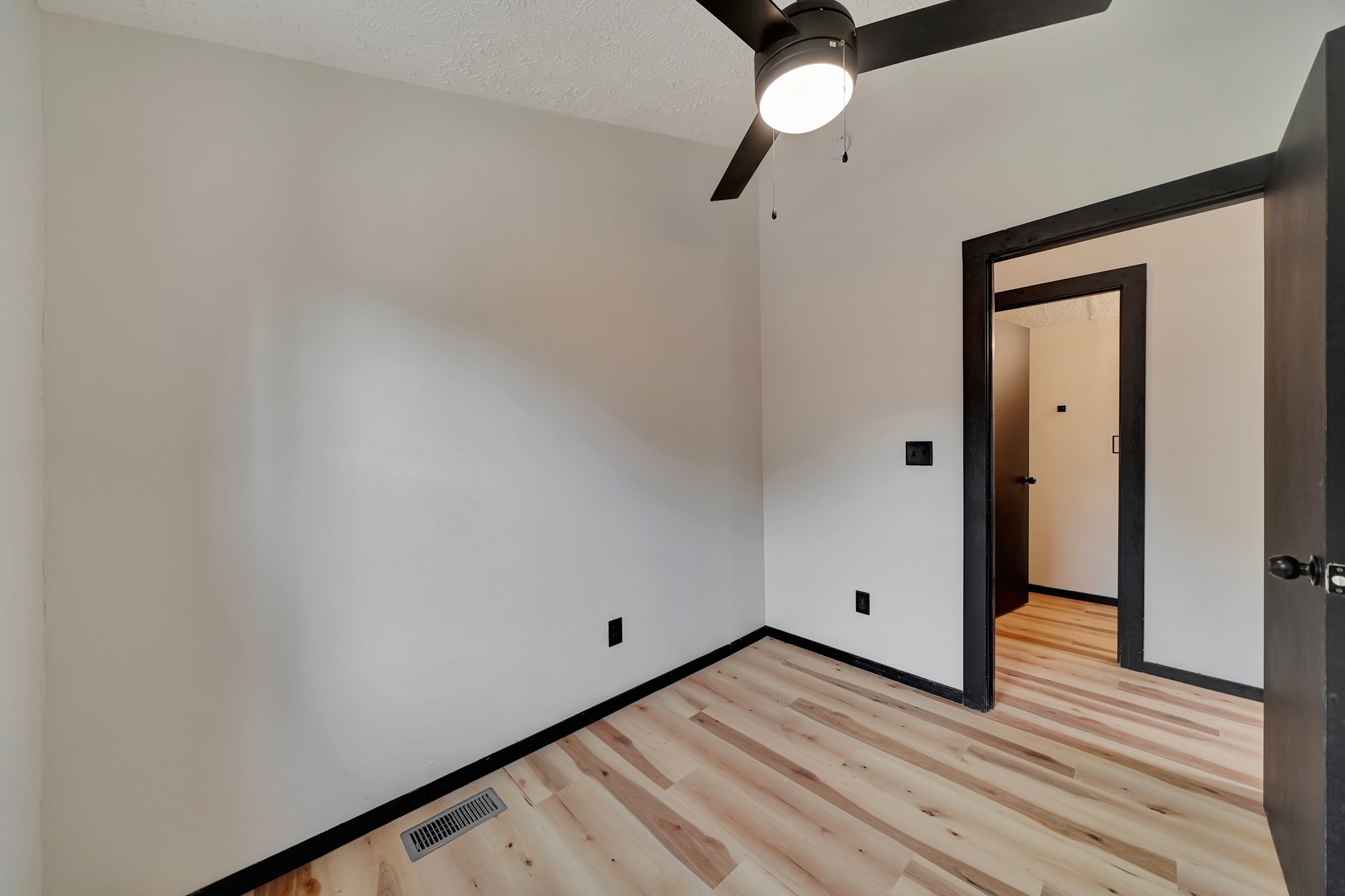 Building Photo - 2225 D St